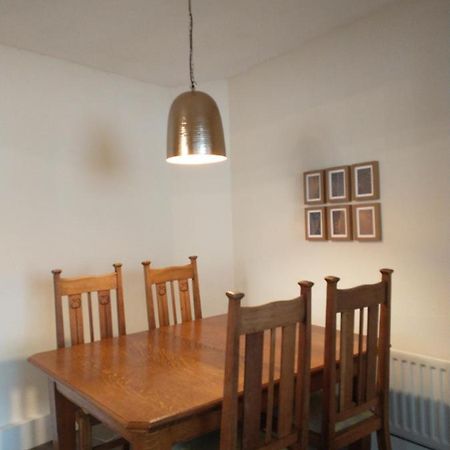 Spacious 2-Bed Apartment In Ruthin Exterior foto