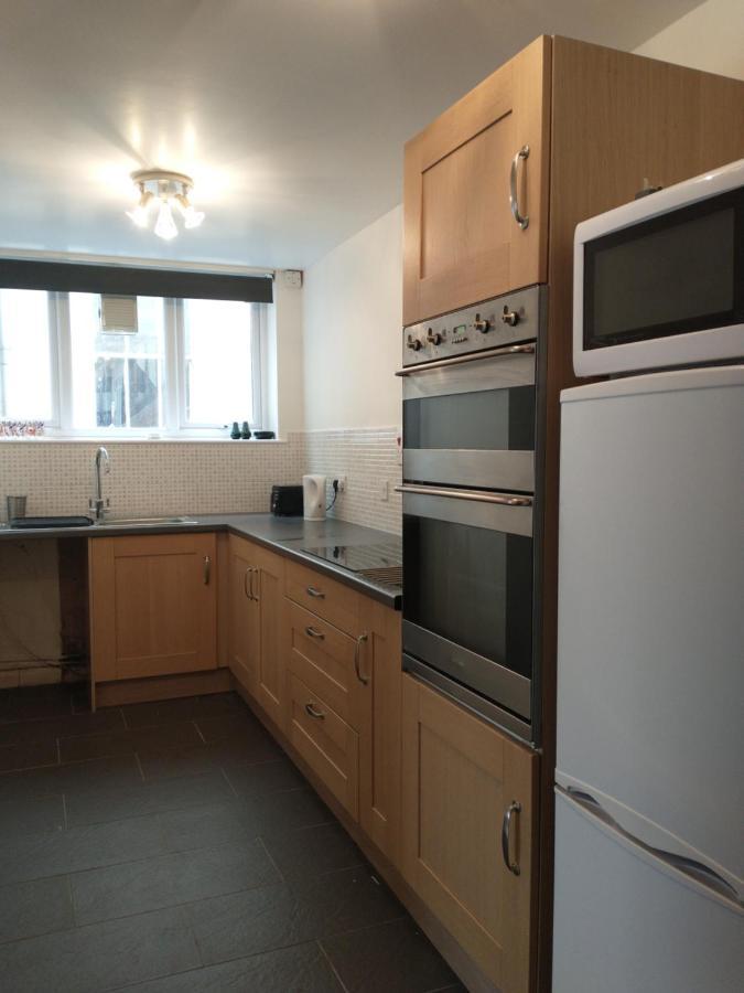 Spacious 2-Bed Apartment In Ruthin Exterior foto